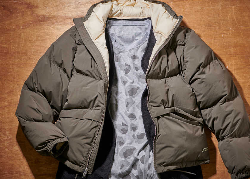 美品！AVIREX スカジャン 阪神タイガース アウター 全国の虎党必見！ 阪神タイガース×AVIREXのコラボレーション