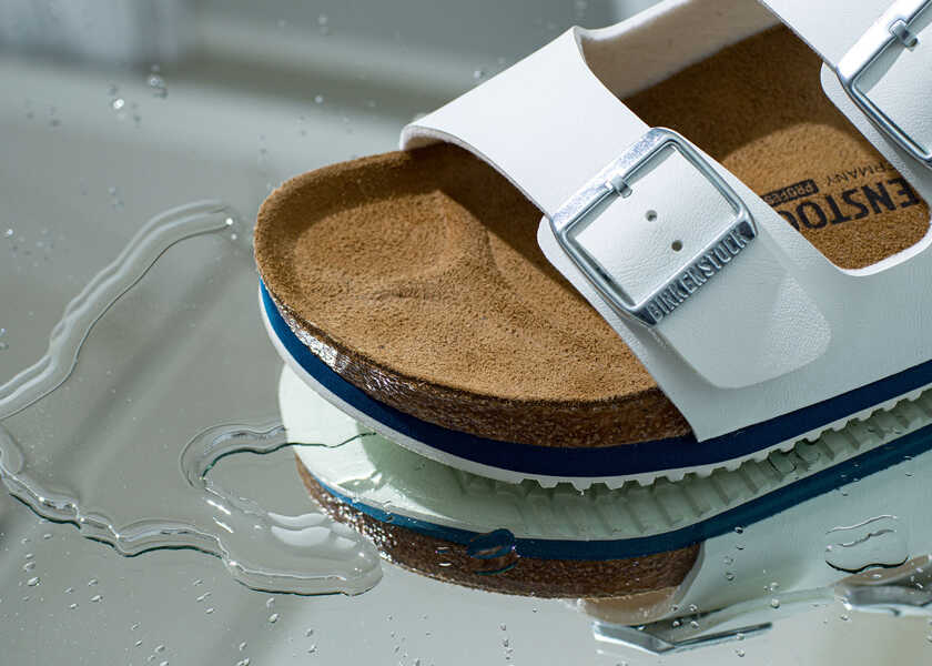 ニューバランス〉〈アディダス〉など！ 人気スポーツブランドで作る