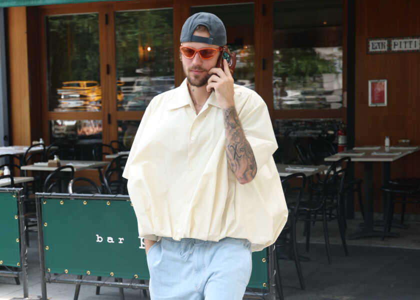 海外セレブ／ジャスティン・ビーバー】デニムショーツをお洒落に魅せる