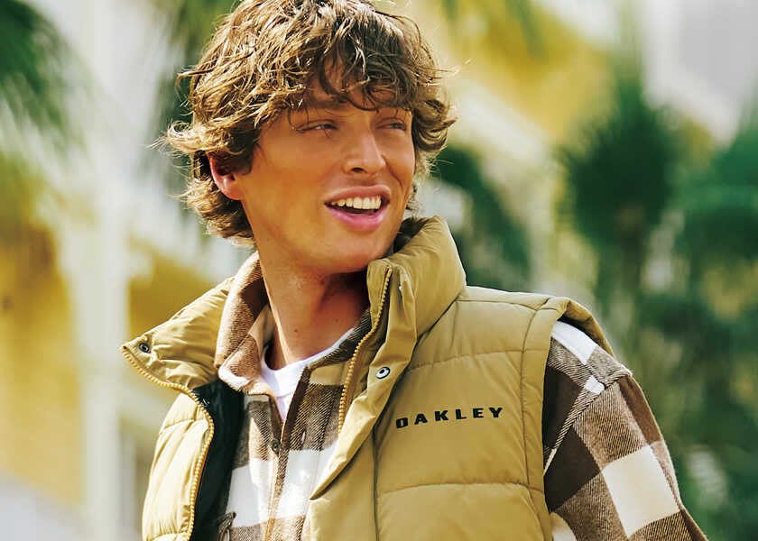 マイケルです　山下智久　遊　レコード　非売品 表紙はマッツ＆山下智久！ 『Safari』3月号は2種類表紙でお届け