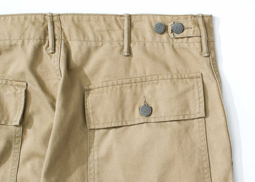 スニーカー】ジョニー・デップ愛用！味のある格好にも似合う〈ナイキ〉とは？ | Fashion | Safari Online