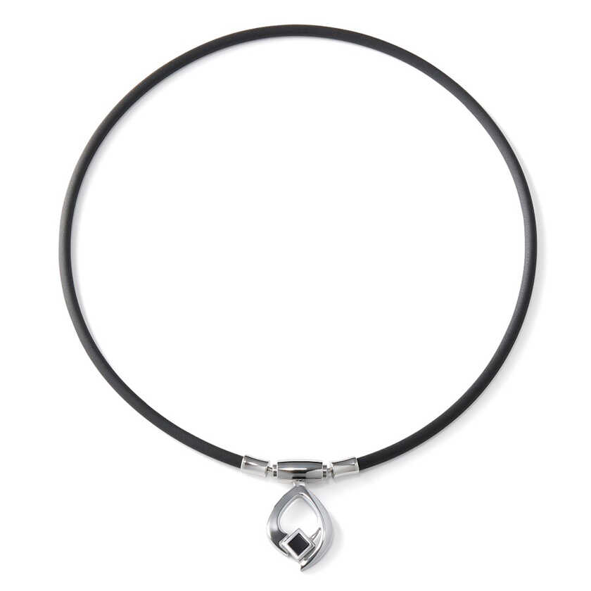 5年の歳月をかけたハイエンドモデル！“コラントッテ ネックレス TAO