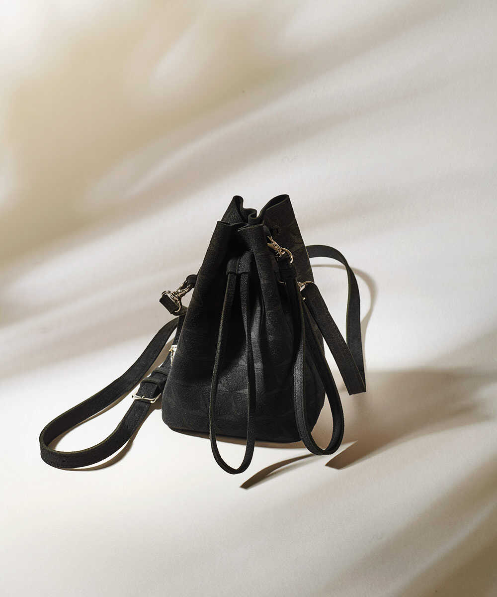 開催中】阪急メンズ東京にて〈エスティバン〉の目玉バッグの実物