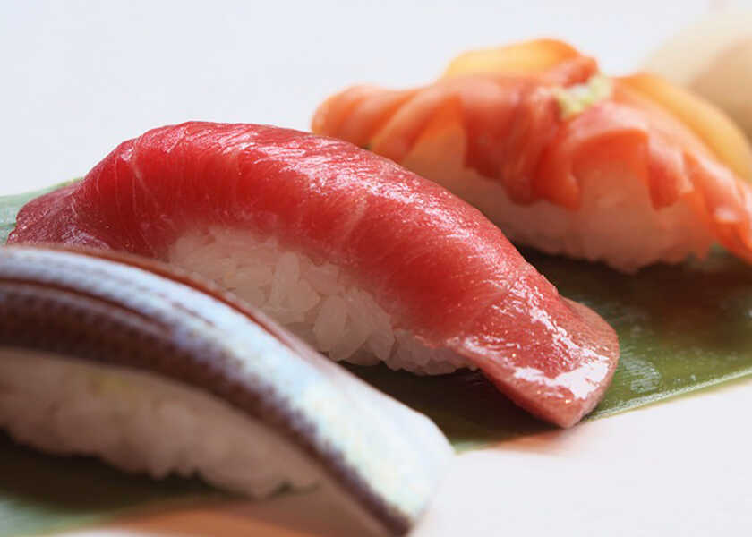 はまだふくこの発見！ 料理とお酒のベストマッチング！ Vol.84〈ダイニングルーム - 鮨〉箱根の隠れ家的レストランで、本格“鮨”を味わう！