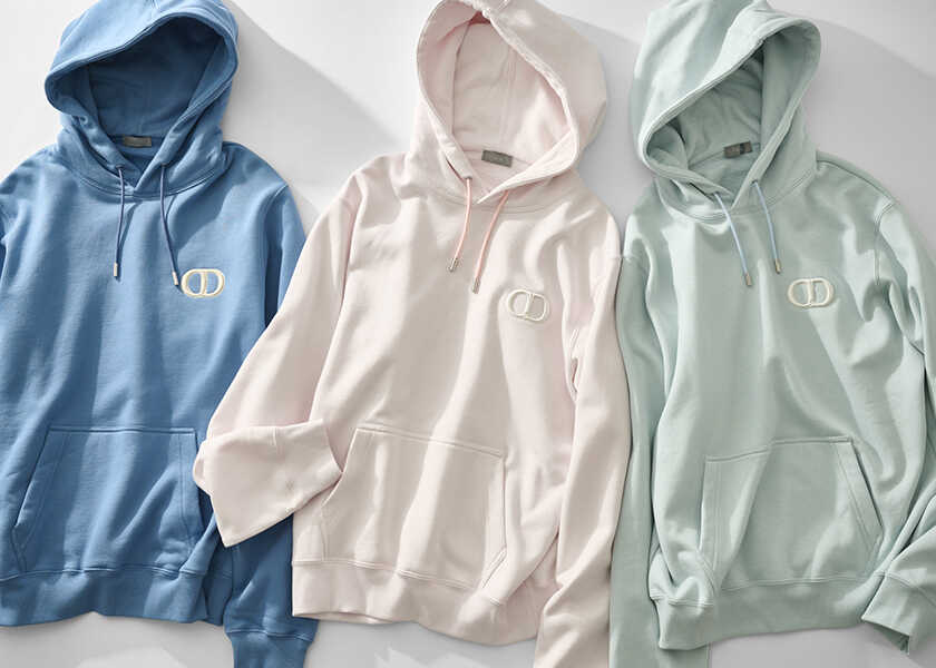 絶対に羨ましがられる！　街でも海でも洒落感出せる、リッチなパーカでコーデが激変！ 