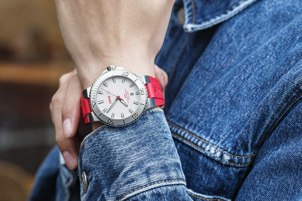 初の日本限定モデル】〈オリス〉の新作はオンオフで華やぐ！ 気品