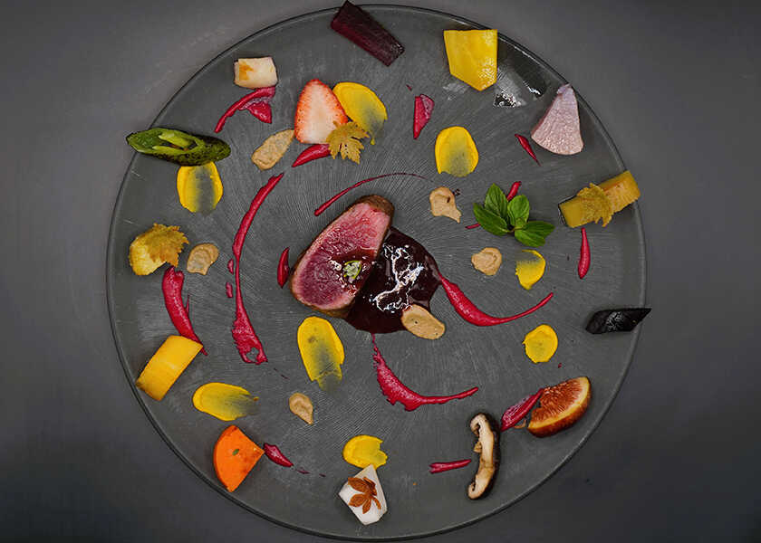 アレが食べたいからこの店へ! Vol.89 〈エイティワン(81)〉感性溢れるお料理とアートを融合させたセンスに驚く!