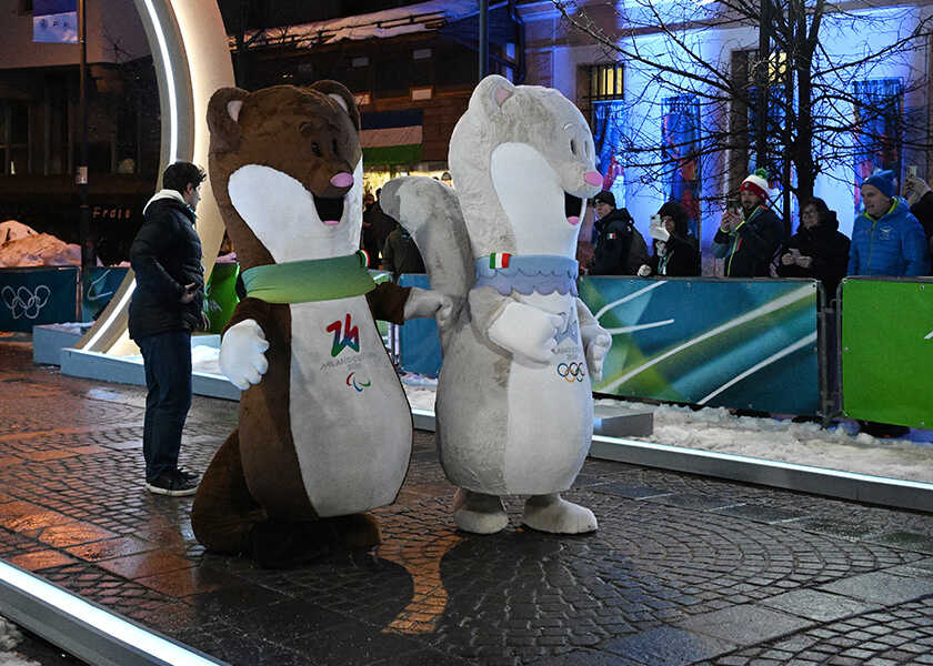 メダルを獲得した選手たちにも大人気⁉︎冬季オリンピックのキャラの正体を知っている？
