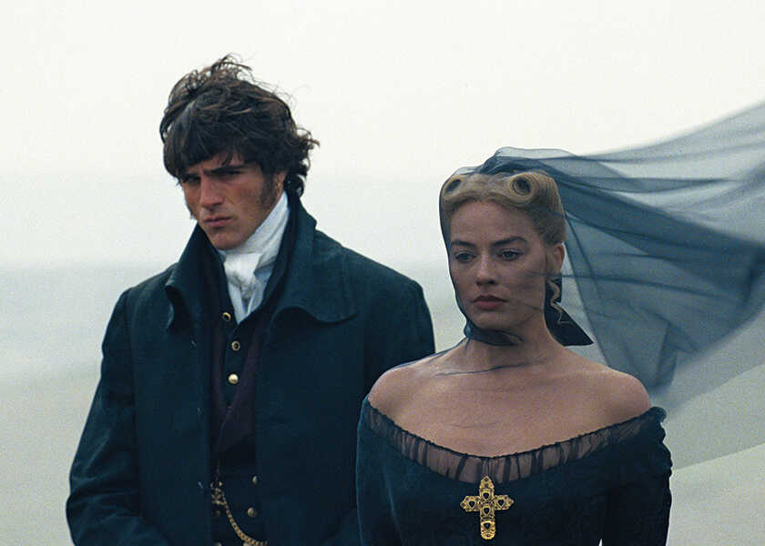 見逃せない人気スターの最新作！『嵐が丘』名作古典をモダンに塗り替える、旬の2人が火花を散らす大作！