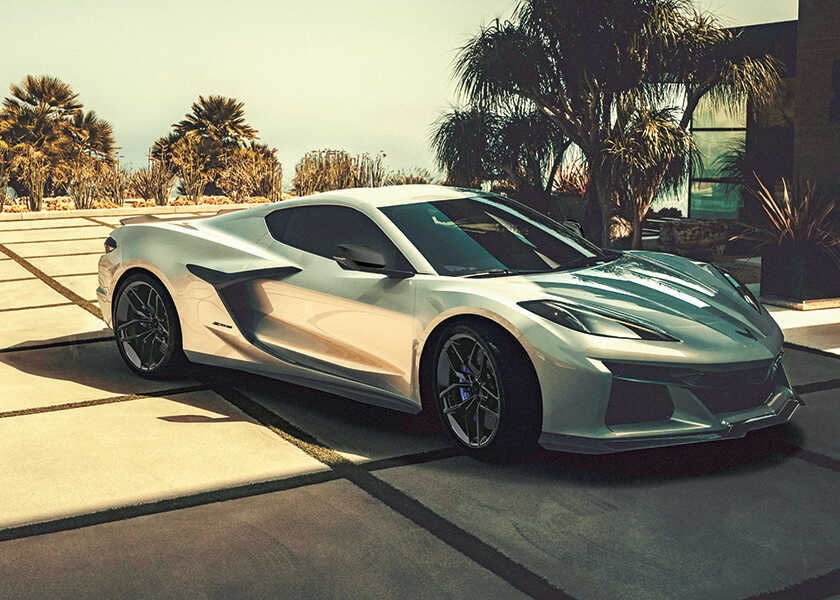 大人の愛車選び！ Vol.43〈シボレー〉 コルベット Z06は、爽やかな海を想起させる青を取り入れた1台！