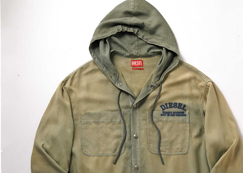 Catch the Wave！着こなしの幅が広がる、新感覚のワークシャツ！