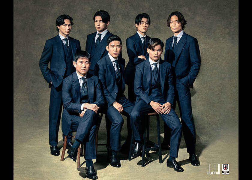 サッカーワールドカップがもうすぐやってくる!日本代表選手のオフィシャルスーツもついに完成した