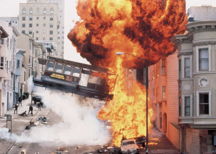 ストレス発散にうってつけな破壊王マイケル・ベイ映画５選！