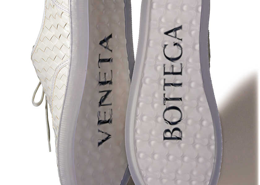 Catch the Wave！足元から西海岸を醸す〈ボッテガ・ヴェネタ〉格別な1足！