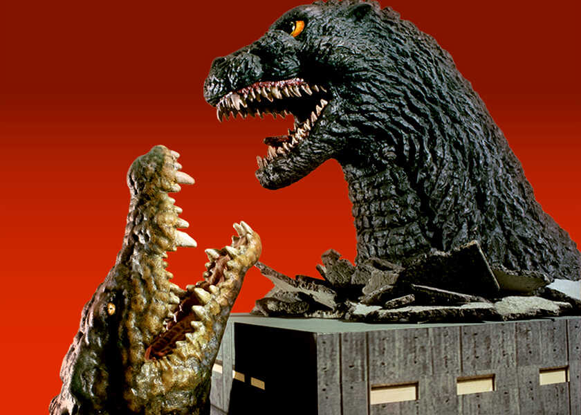 〈ラコステ〉のワニとゴジラのコラボ第２弾新キャラの登場と新オープンする新宿店限定アイテムも！