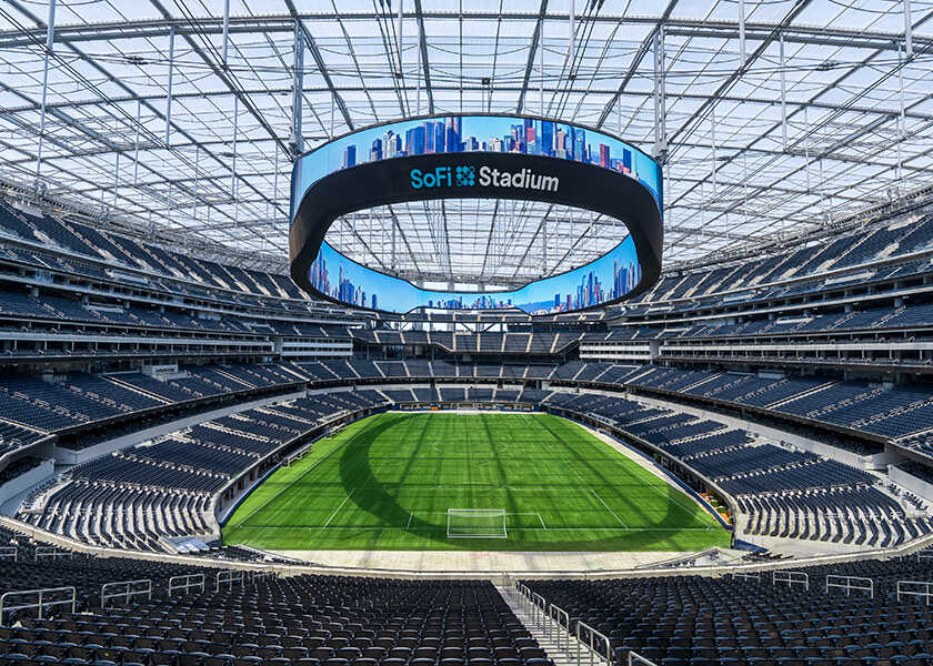 【FIFAワールドカップ2026】選手の気持ちとシンクロできる⁉ LAのSoFiスタジアム舞台裏ツアーはいかが?