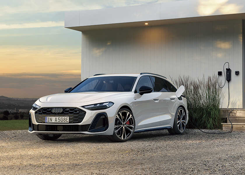 大人の愛車選び! Vol.48“アウディ A5 アバント TFSI イー・ハイブリッド・クワトロ Sライン”、電気で街中を走り抜け、クワトロで遠くまで!