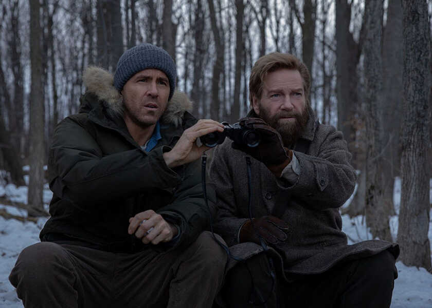 ライアン・レイノルズ×ケネス・ブラナーが激突！ 80年代バディ映画の熱量を現代に蘇らせた『メーデー』が配信開始