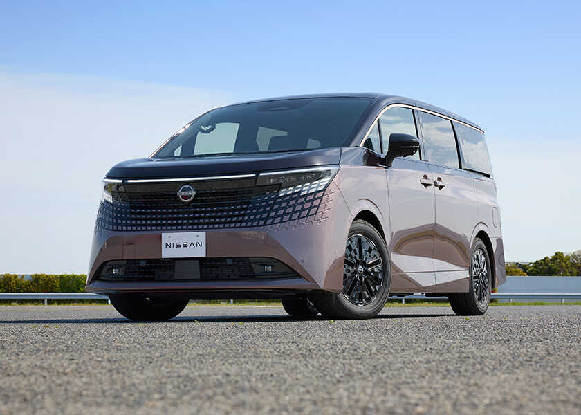 話題のクルマを品定め!最高峰の「移動隠れ家」! 〈日産〉エルグランド