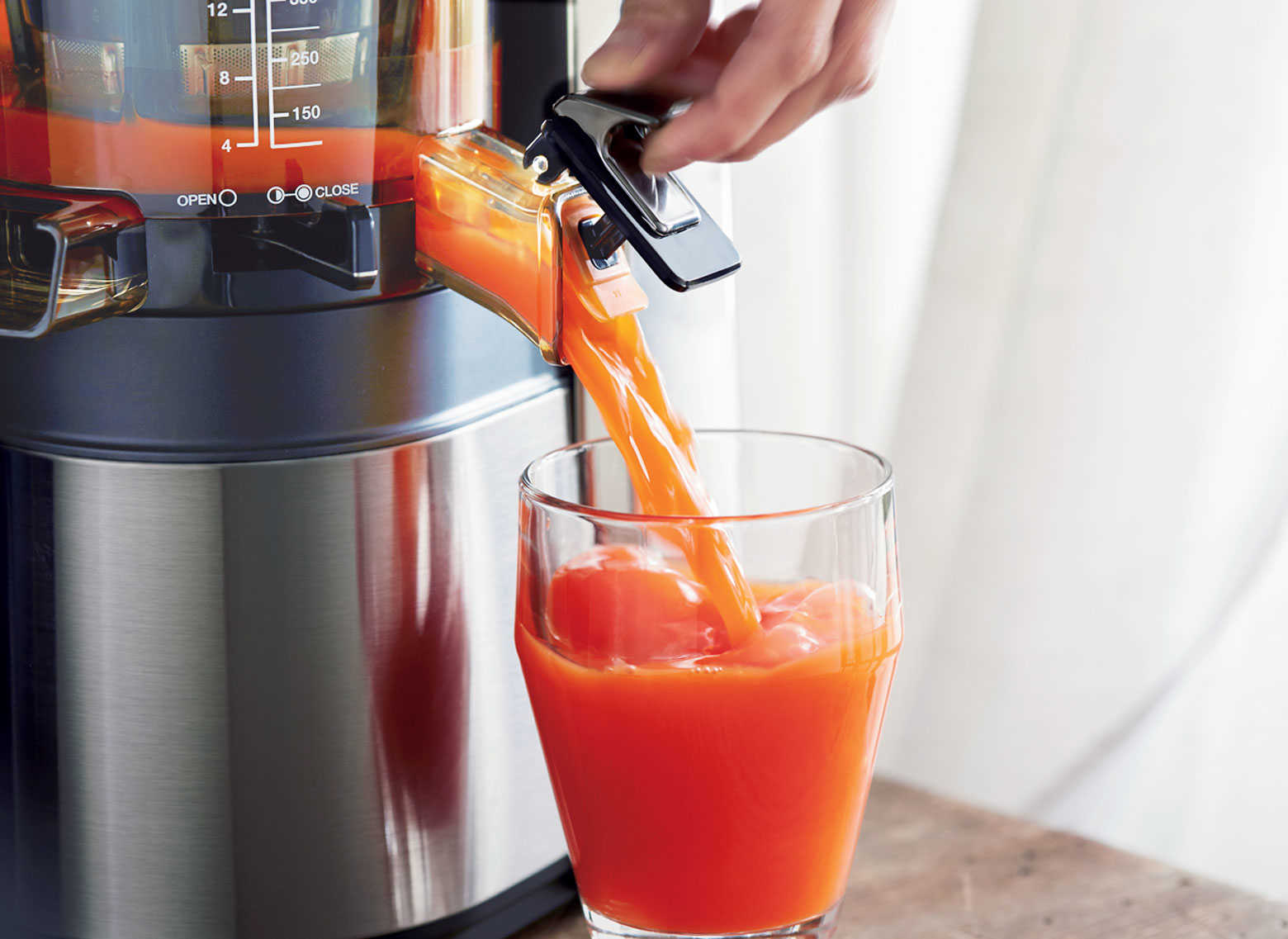 モデル愛用♥︎スロージューサー モデル愛用♥︎スロージューサー