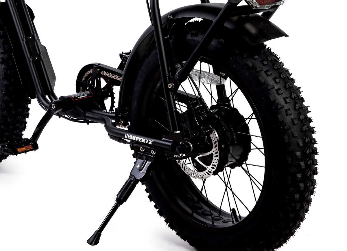 マウンテンバイク送料 ZIGE マウンテンバイク 屋外オフロードおよび都市通勤用のロード
