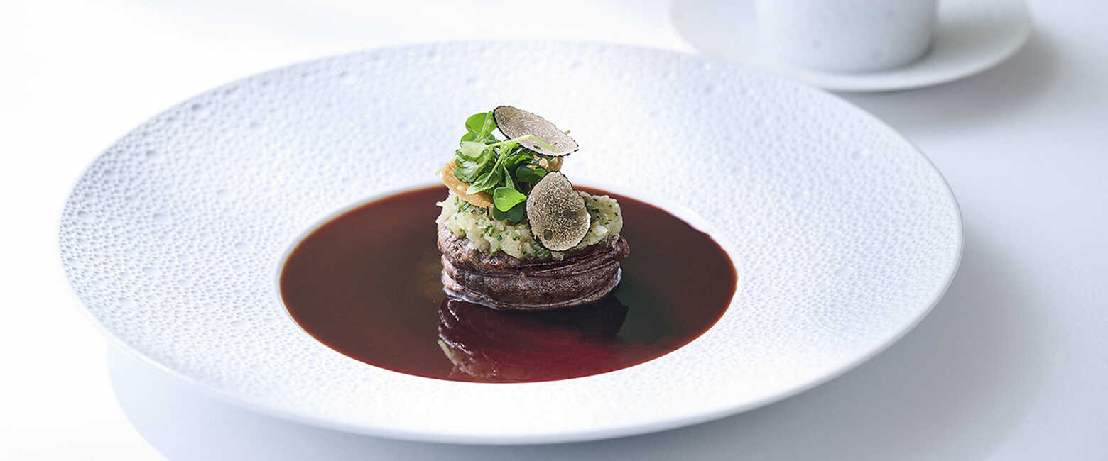 アレが食べたいからこの店へ！ Vol.85〈メゾン ポール・ボキューズ〉代官山で進化し続けるフレンチディナーなら、〈メゾン ポール・ボキューズ〉を訪れて！