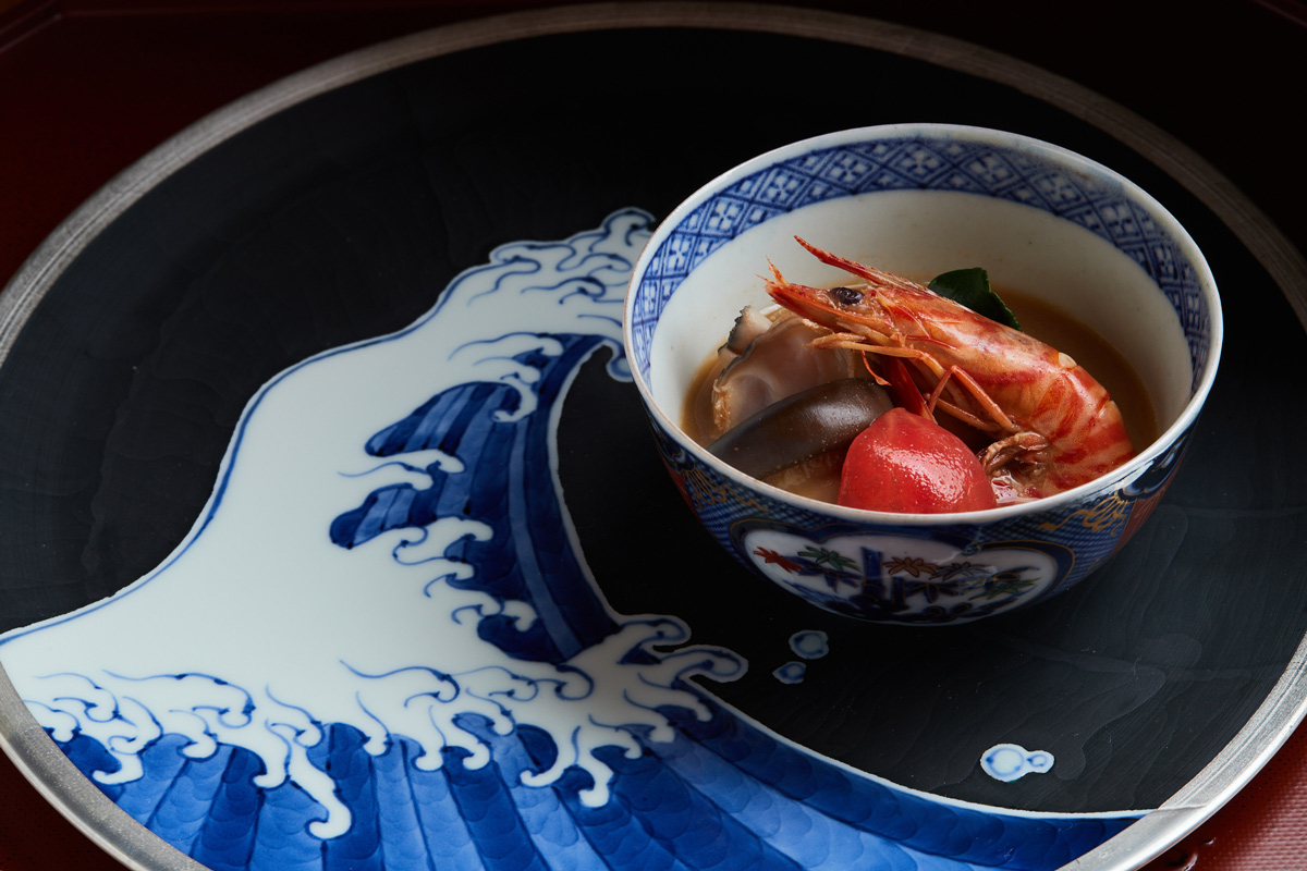 タイ料理×日本料理の“新しい料理体験”で、彼女の心もあったまる！