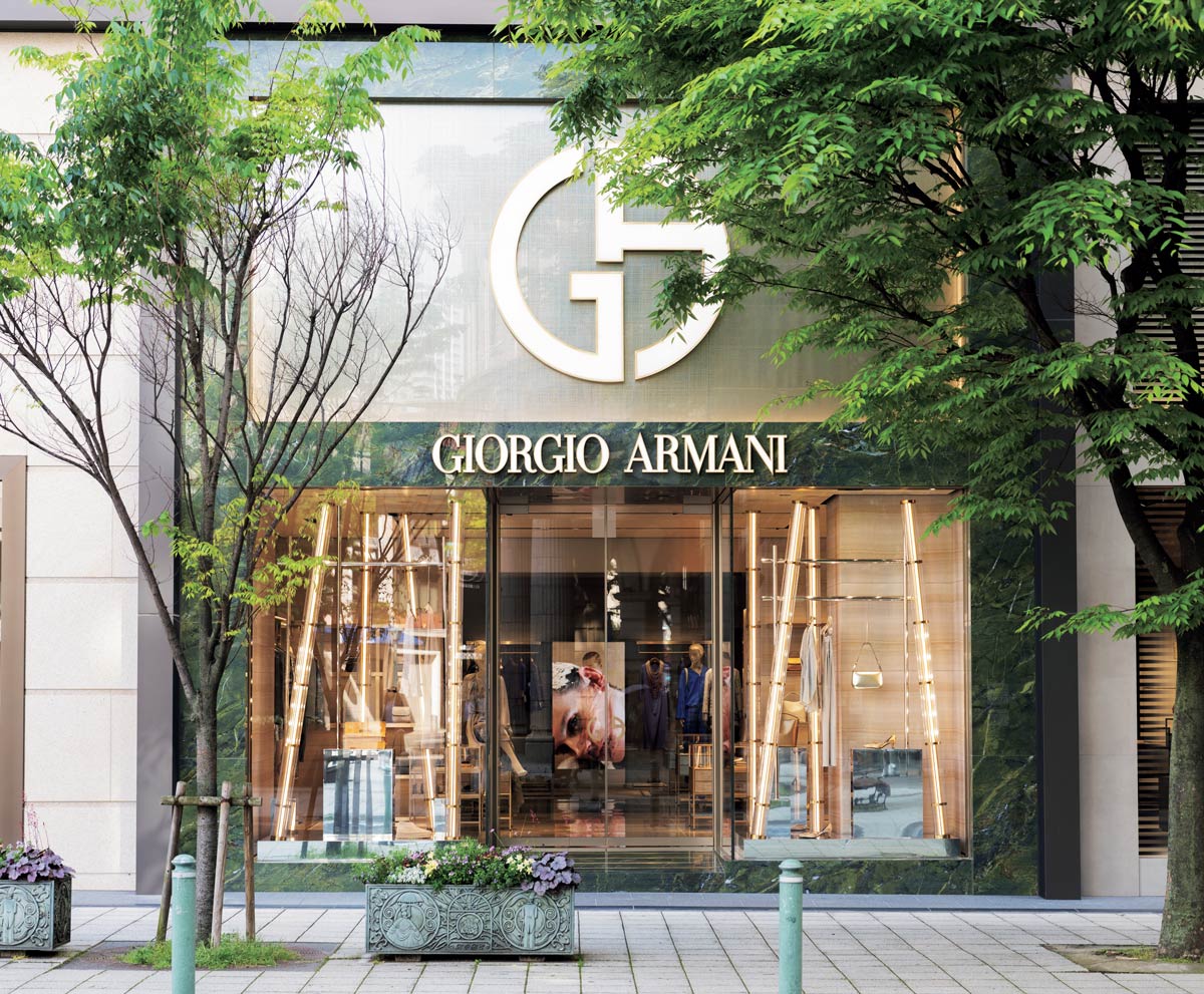 〈ジョルジオ アルマーニ〉〈エンポリオ アルマーニ〉、神戸の街並みに映える新店舗へ！