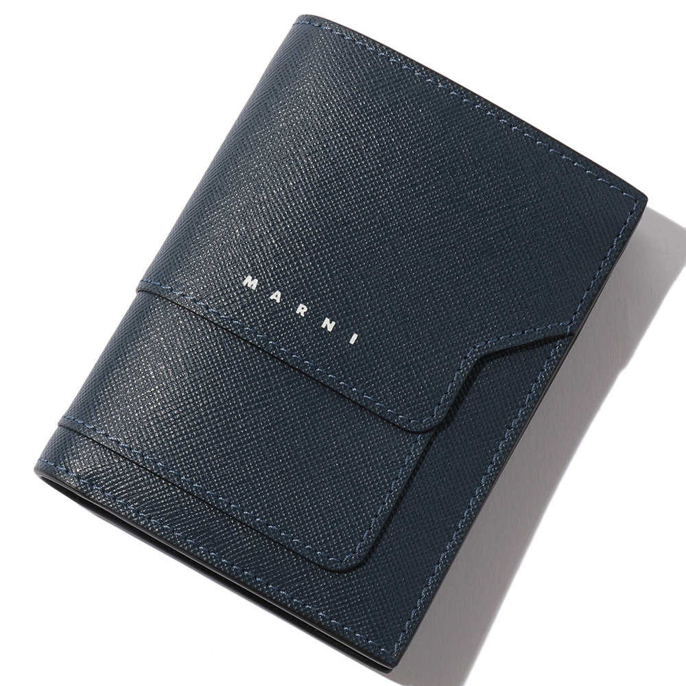 〈マルニ〉のスタイリッシュな財布５選！