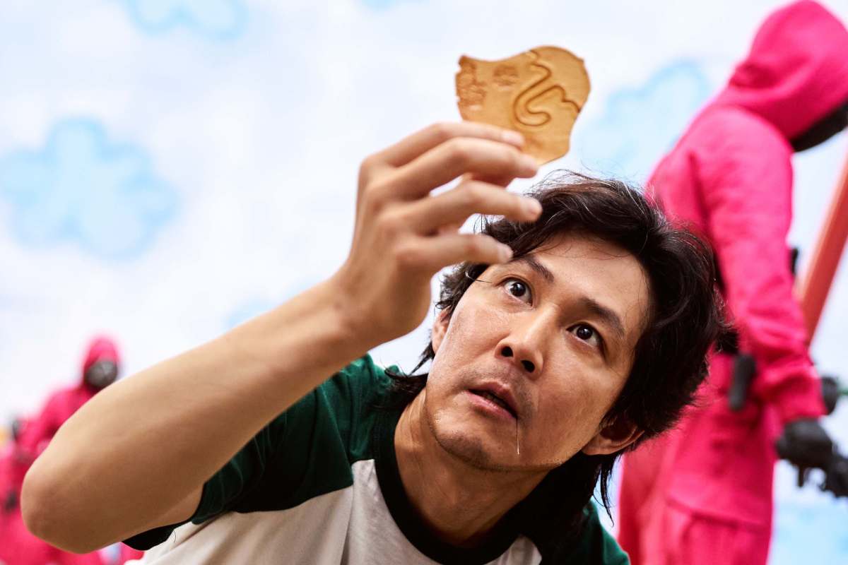 ネットフリックス史上、最大の視聴者数！
『イカゲーム』は、なぜ面白い！？