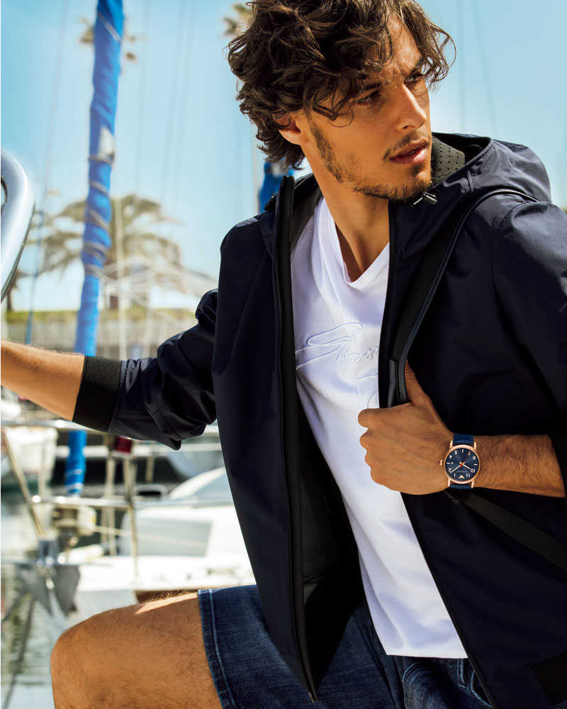 エンポリオ アルマーニ の新作時計で週末をアクティブに 夏の大人カジュアルは爽やかマリンな手元で Fashion Safari Online
