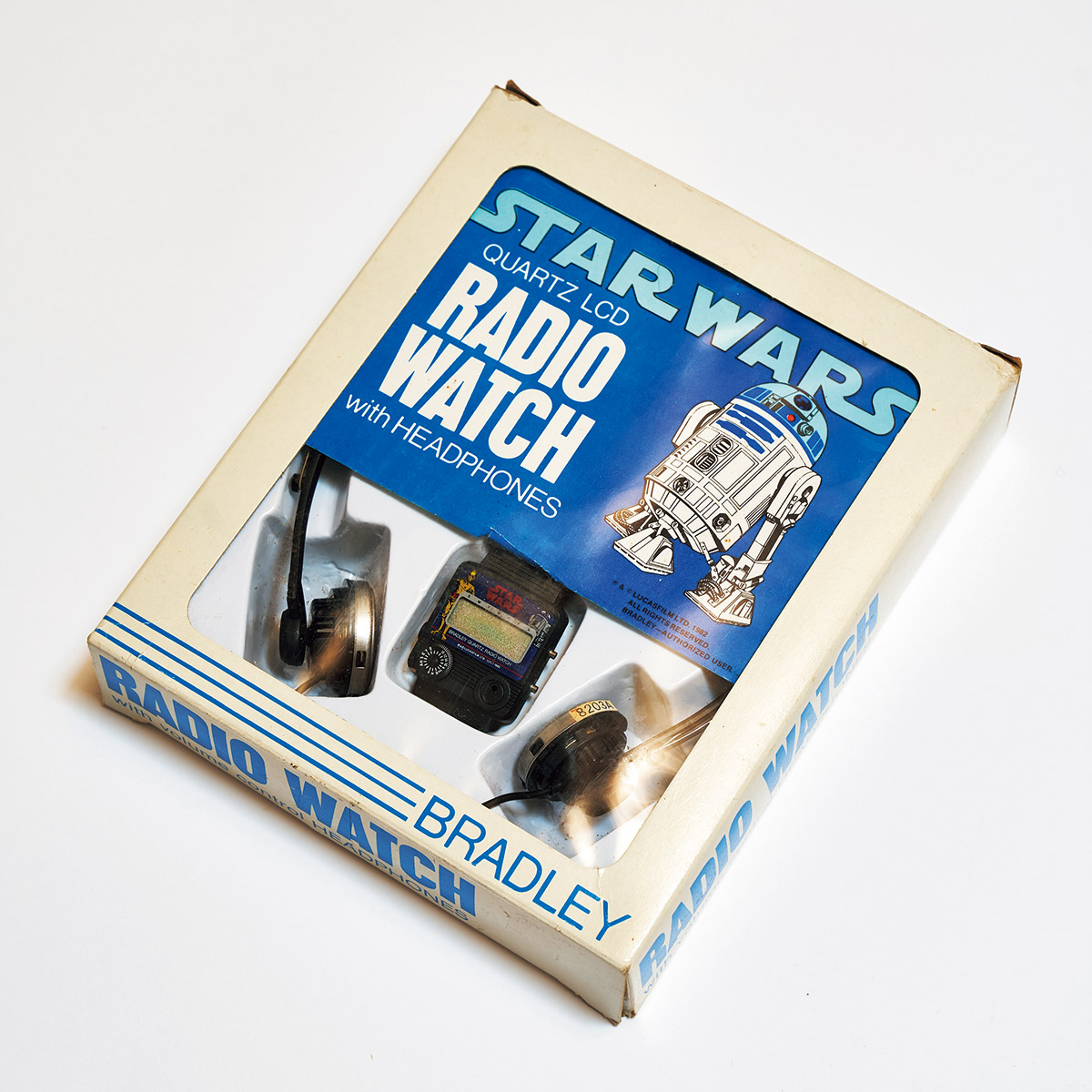 スター・ウォーズのコレクターの貴重なものを拝見！こだわりの時計