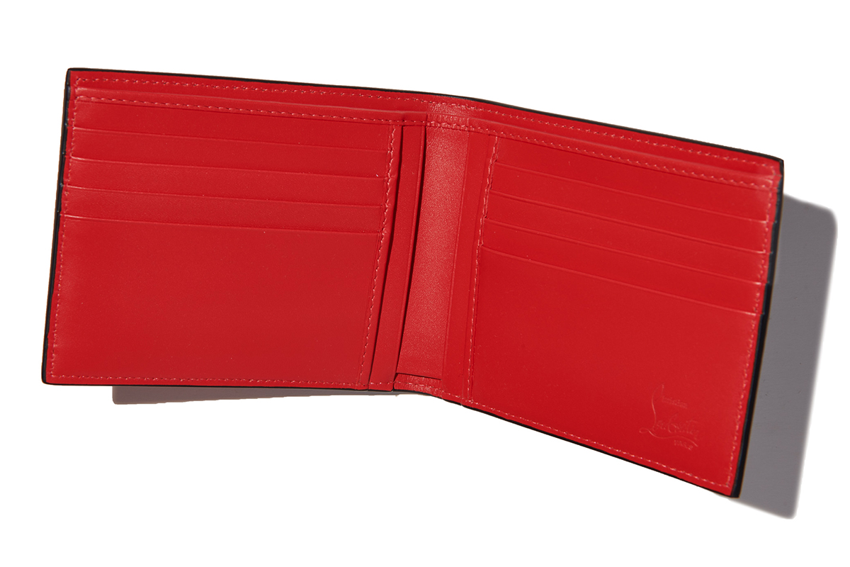 使いやすい・持ちやすい・お洒落” と3拍子揃った最新“二つ折り財布