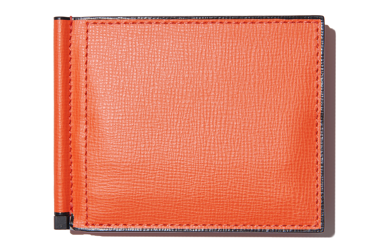 使いやすい・持ちやすい・お洒落” と3拍子揃った最新“二つ折り財布