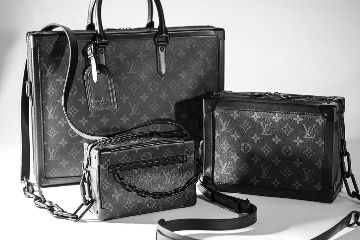 人気の黒バッグを選ぶなら？“品格・洒落感・旬”が揃う〈ルイ・ヴィトン〉！ | Fashion | Safari Online