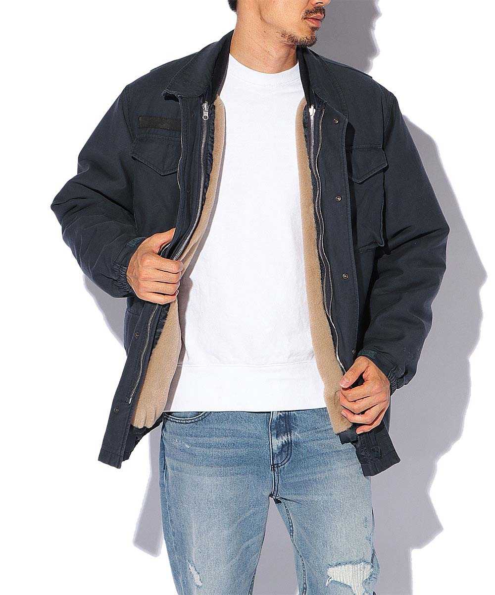 FOCUS BRAND vol.107 冬に活躍必至な〈アカンサス〉の別注