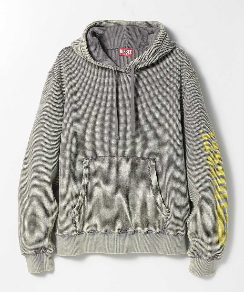 RECOMMEND ITEM vol.199 大人スポーティにふさわしい〈ディーゼル〉の