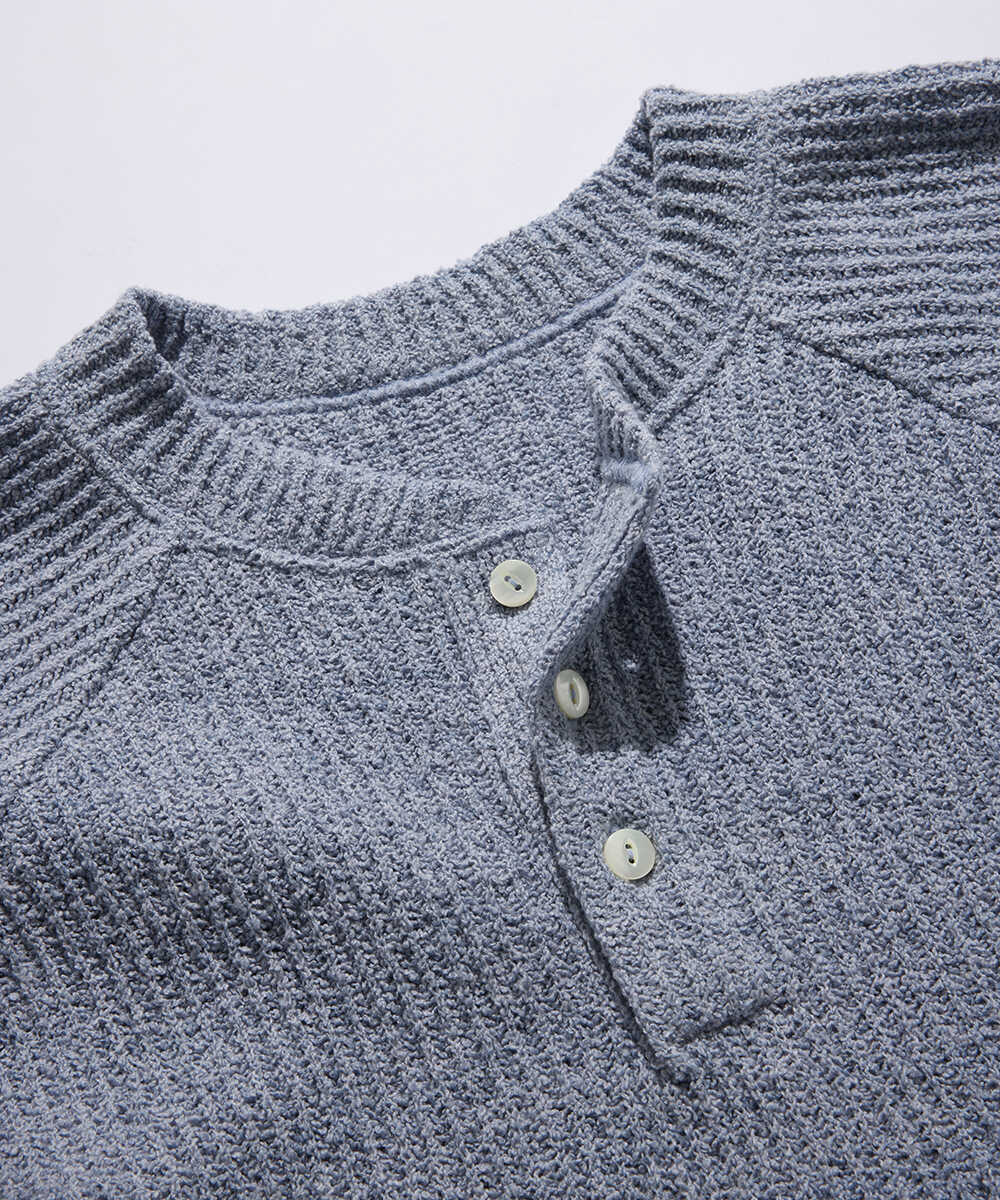 RECOMMEND ITEM vol.267 新鮮な表情と色気を引き出すヘンリーネック