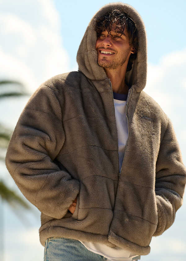 RECOMMEND ITEM vol.269 包まれる喜びを！ 繊細ファーでボアと差がつく