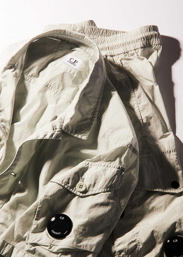 パンツ C.P. COMPANY 20SS Chrome Jogger-Olive/48 C.P. COMPANY 20SS Chrome Jogger-Olive/48 - メルカリ