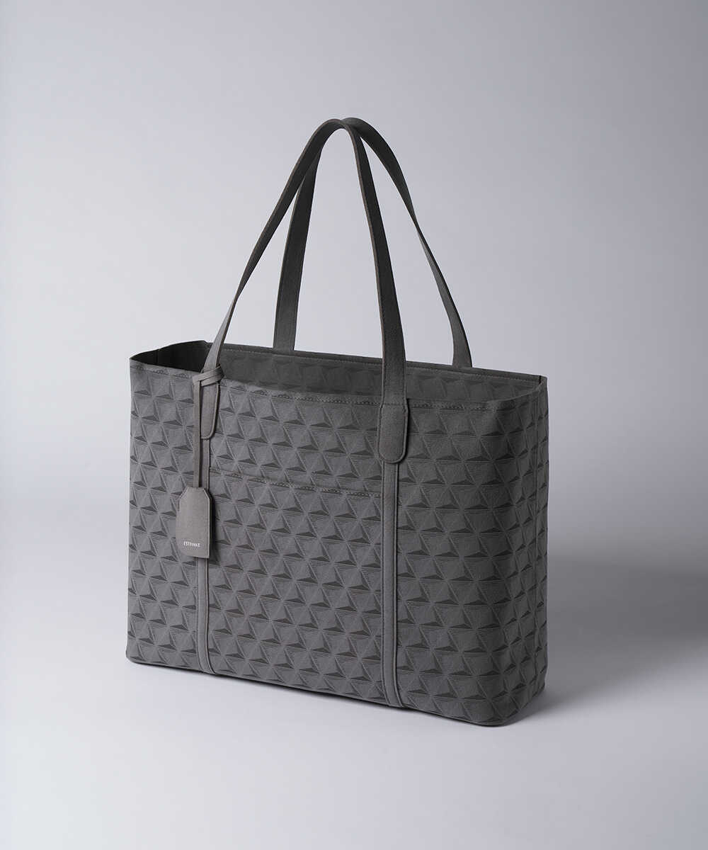 FOCUS BRAND vol.313 軽すぎて楽ちんな〈エスティバン〉のバッグに新作