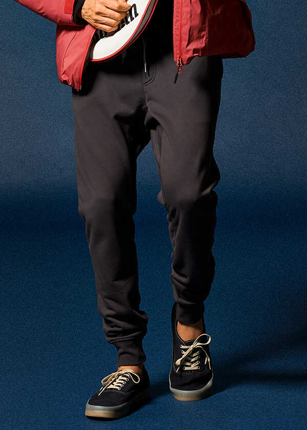 人気イージーシリーズに待望の“スウェット”モデルが登場！