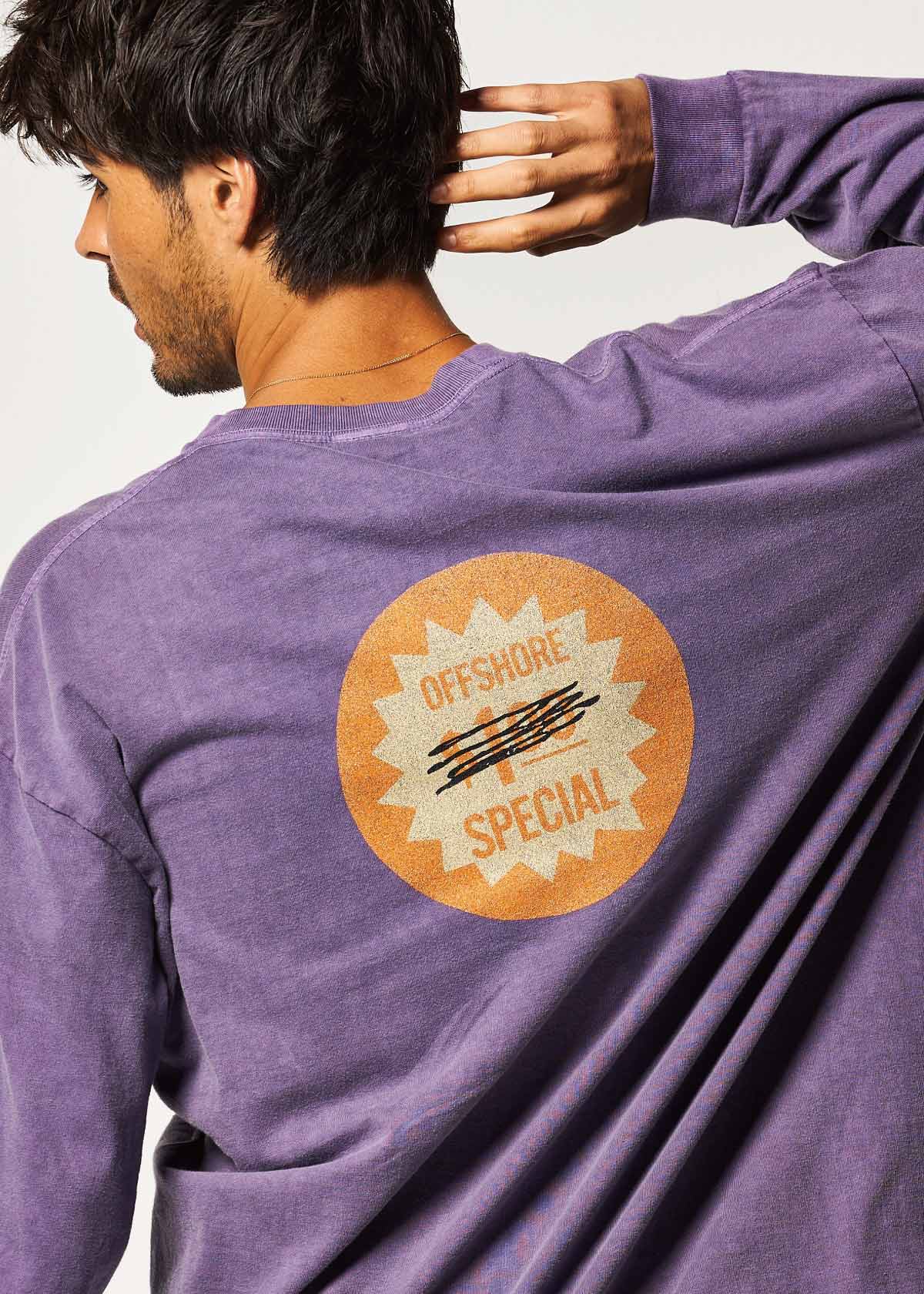 背中で語る、大人のギャップと余裕！