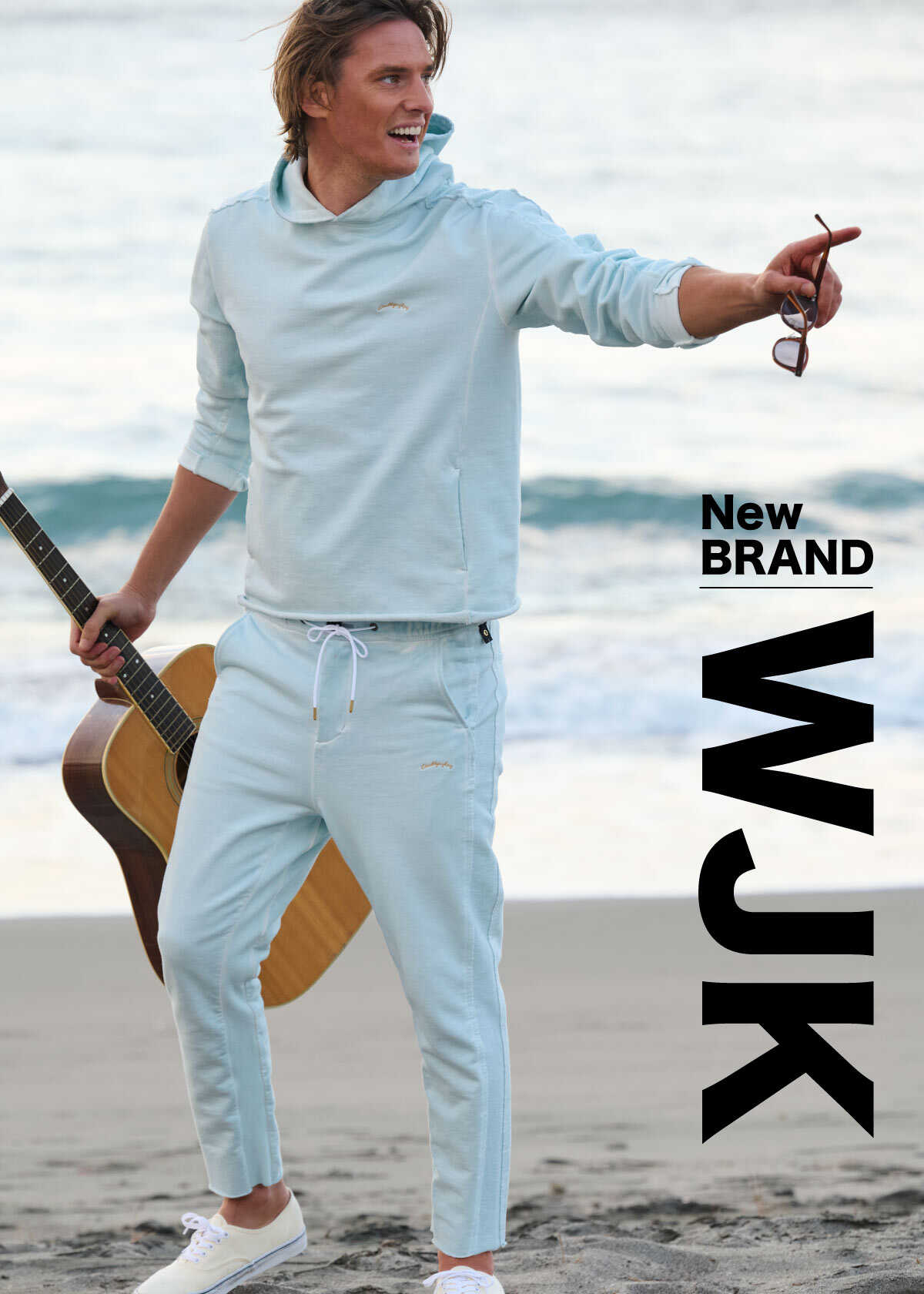 〈ダブルジェイケイ〉の爽快セットアップで楽にコーデがキマる！