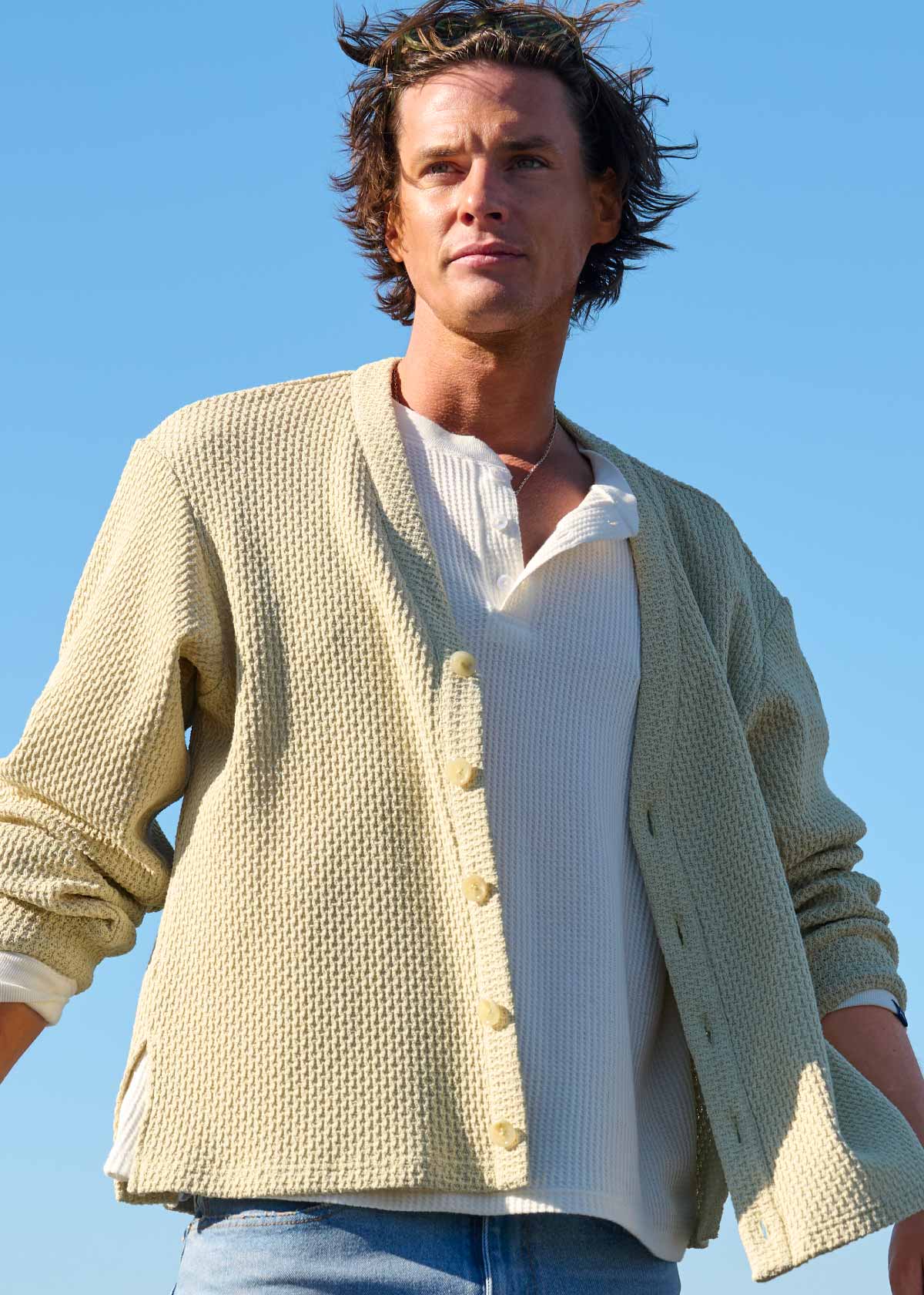 透け感と軽さが自慢。〈ラブレス〉の別注カーディガンで春を謳歌！