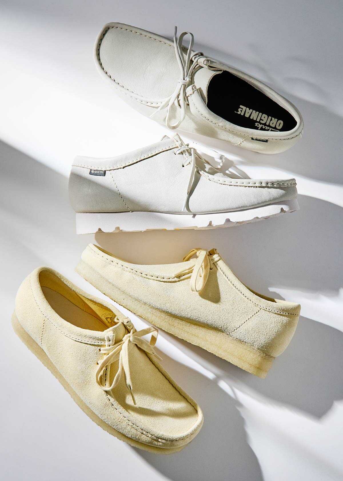 品格と抜け感の絶妙な塩梅。大人が選ぶべき〈クラークス オリジナルズ〉の優秀シューズ
