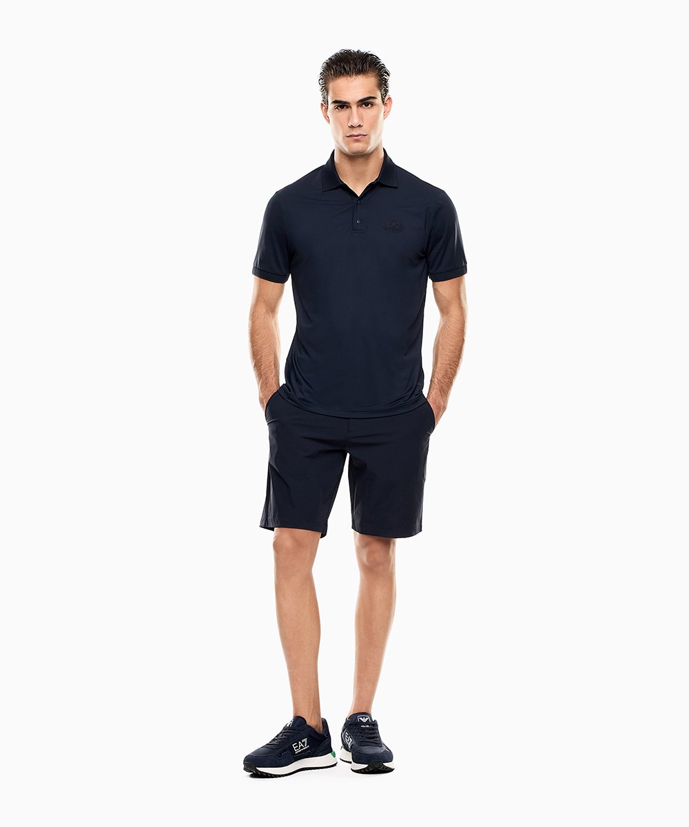 スナップボタン ポロシャツ