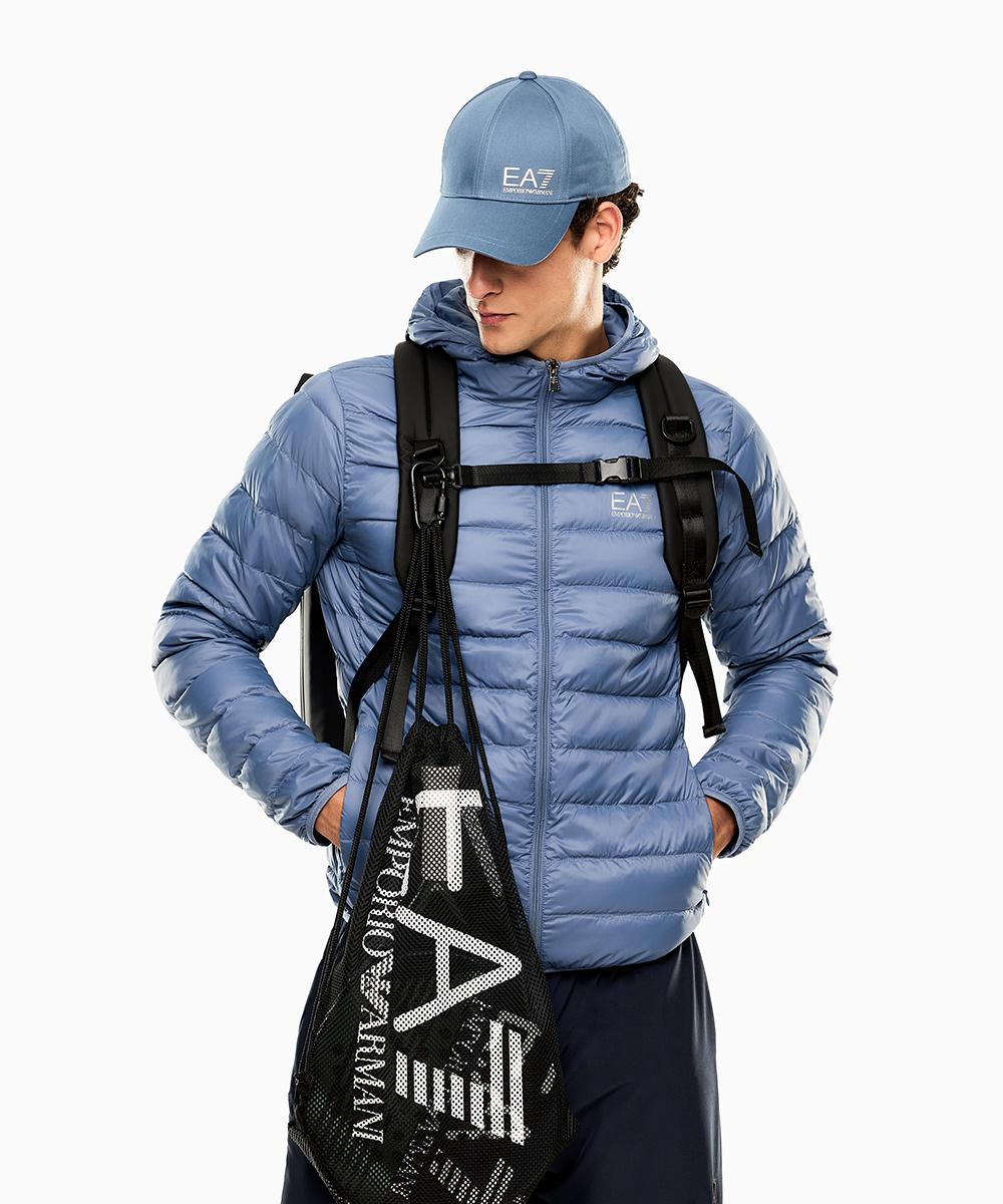 ロゴ入り ベースボールキャップ