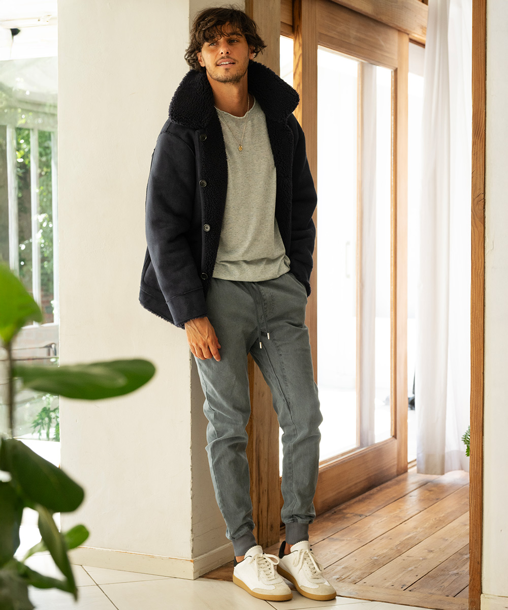  2024年おすすめのアイテム満載 23区L 2WAYストレッチ デニム かぶりつい シガレット ネイビー系 Pants