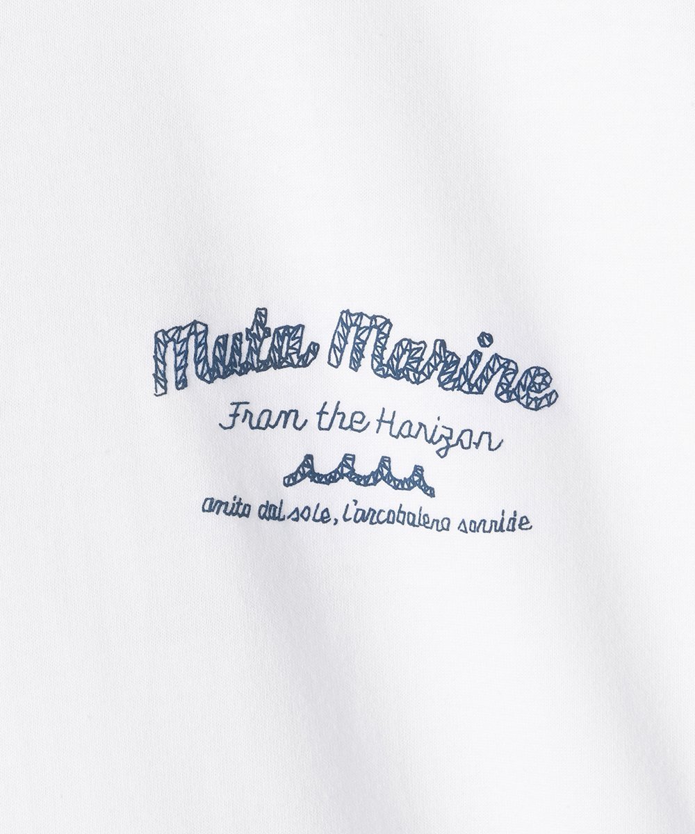 バックプリントTシャツ